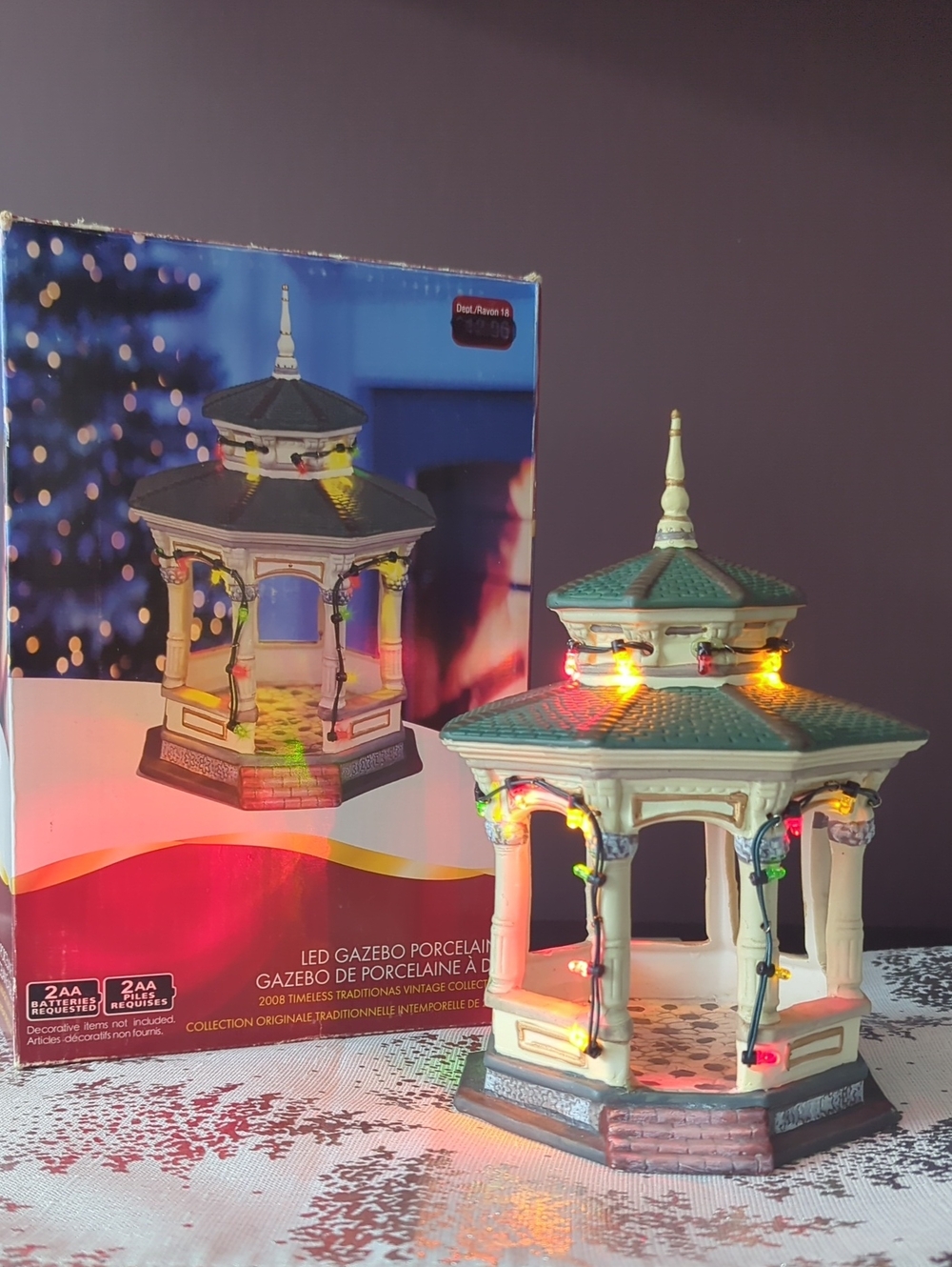 Porcelain LED Lights Gazebo Christmas Village Accessory 2008